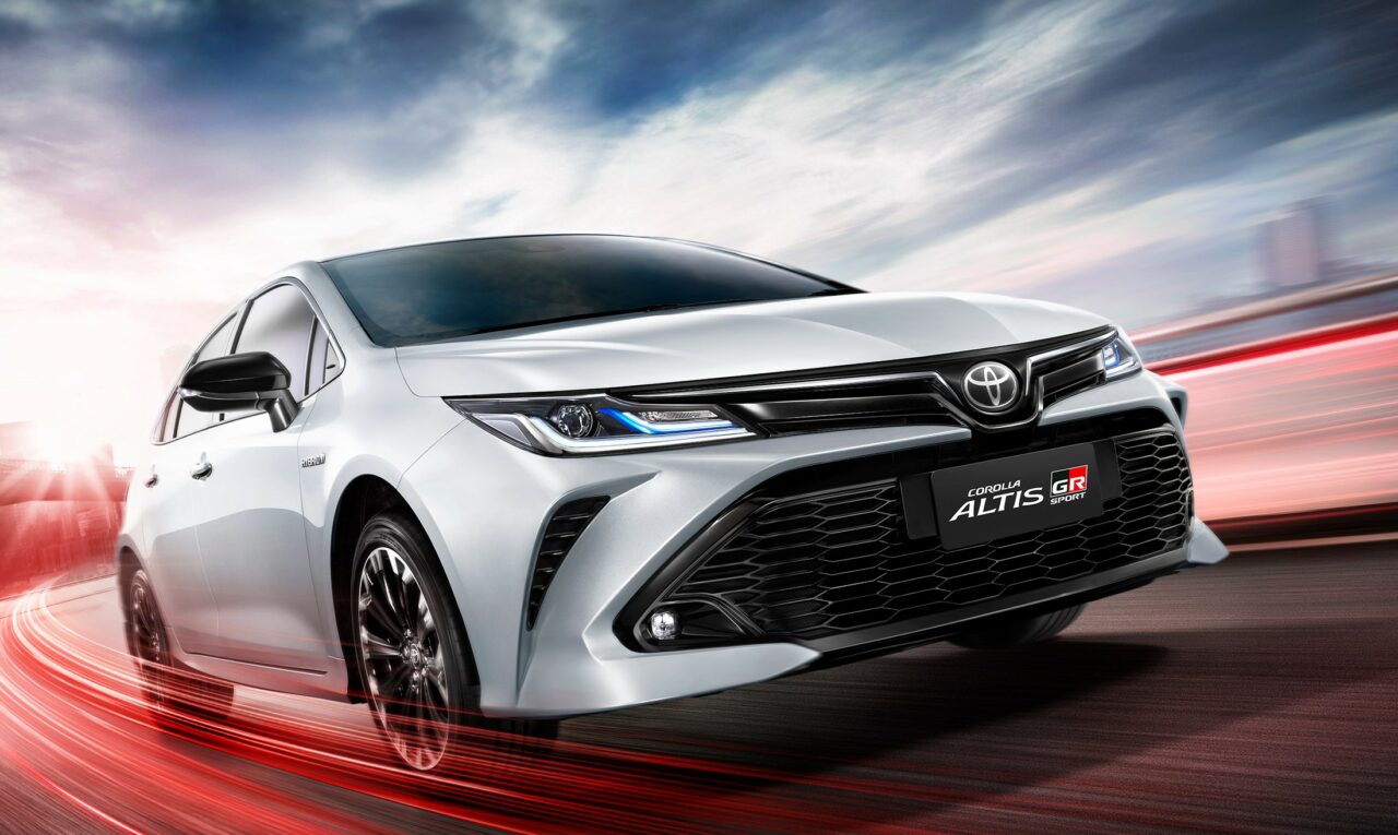 Toyota corolla 2022. Toyota Corolla Hybrid 2022. Toyota Corolla gr 2022. Новая Тойота Королла 2022.